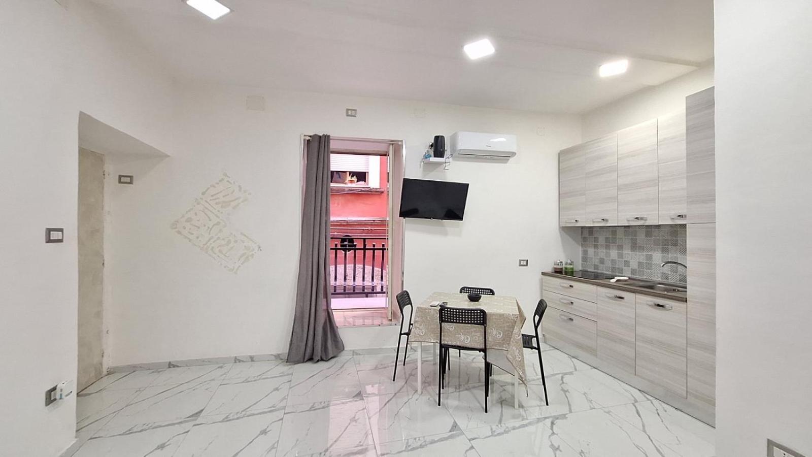 Diego_House Napoli Eksteriør bilde